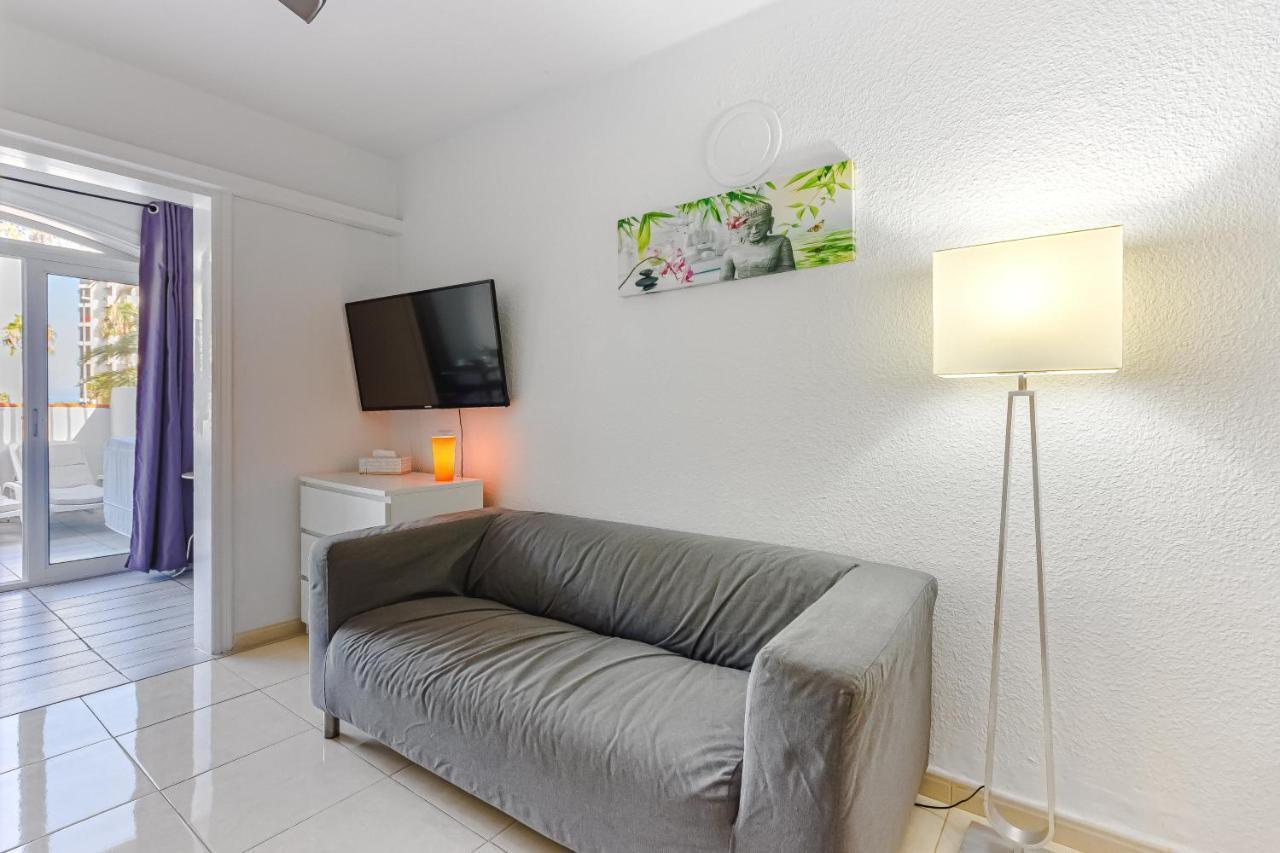 Fantastic Large Studio In Front Of Beach Heated Pool Wifi أرونا المظهر الخارجي الصورة